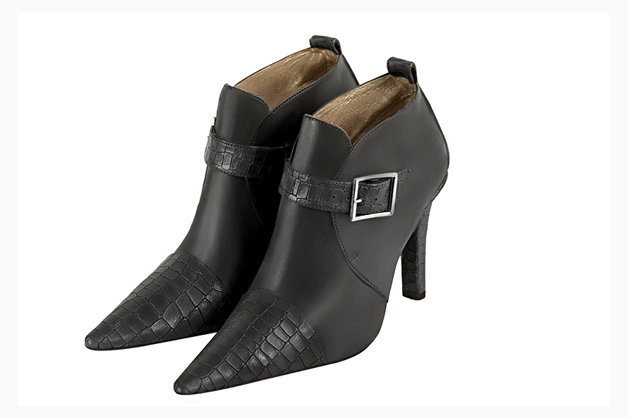 Women's dark grey elegant ankle boots, with buckles at the front. Pointed toe. High slim heel - Front view